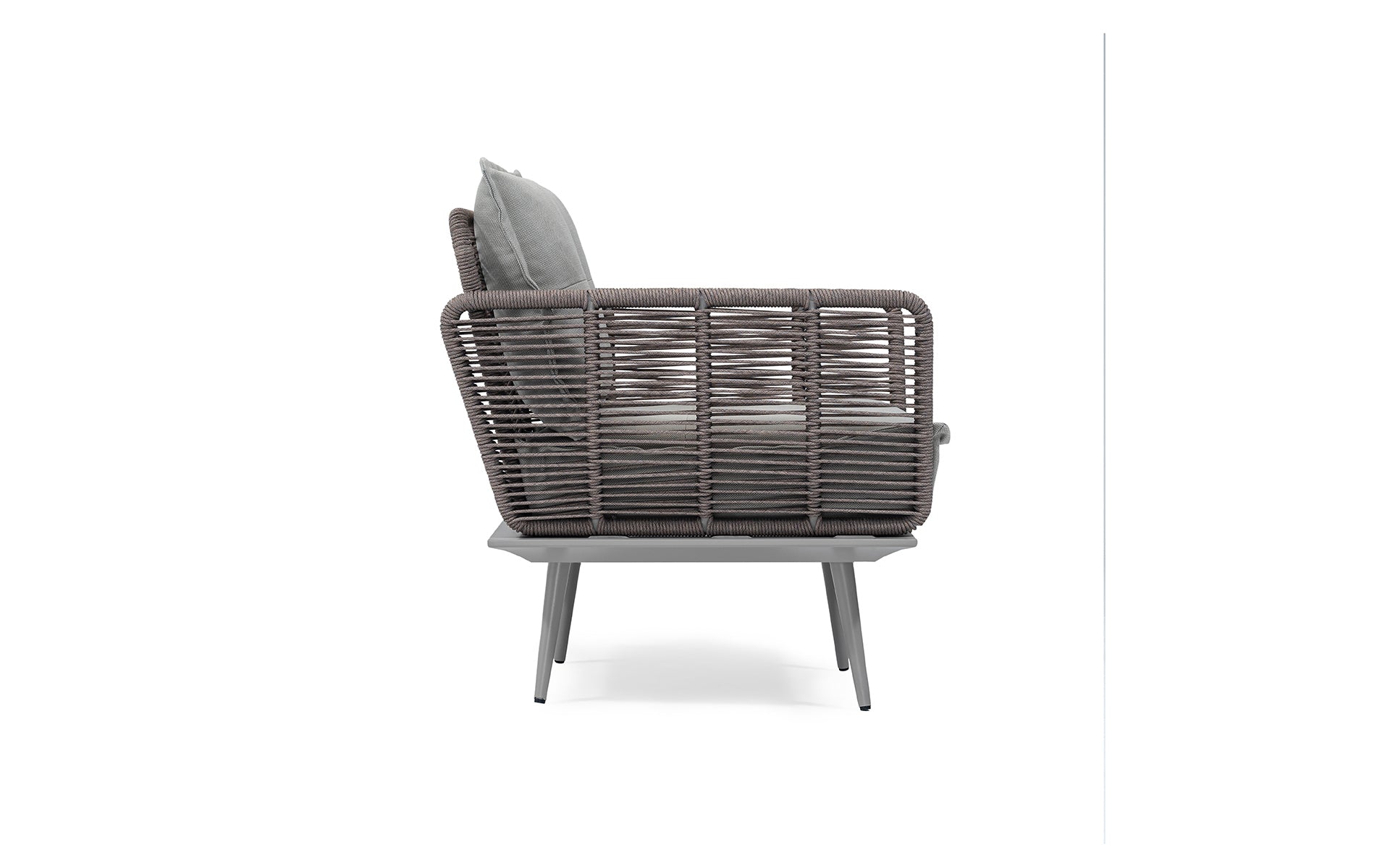 Bright Lounge Outdoor Chair