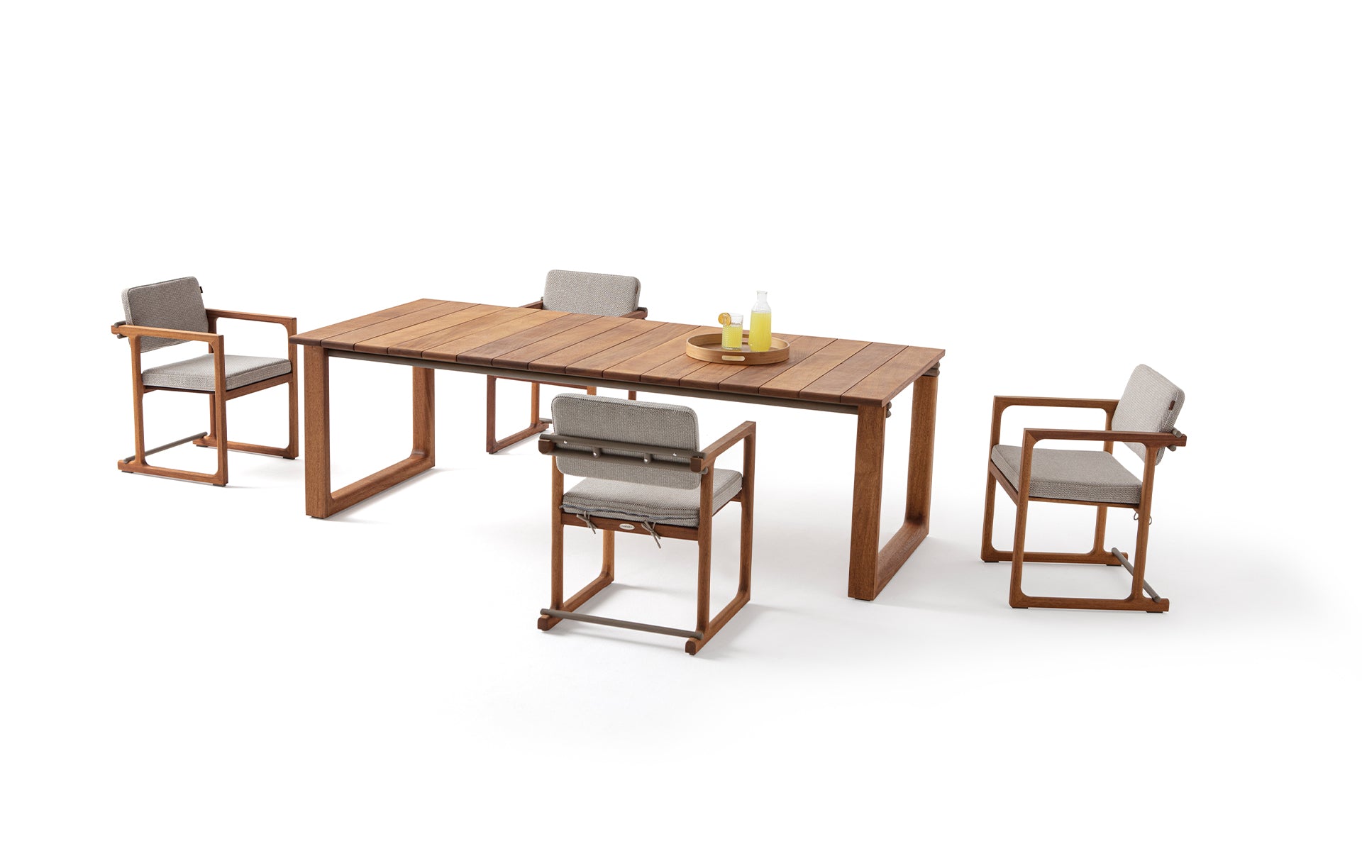 Efes Outdoor Table