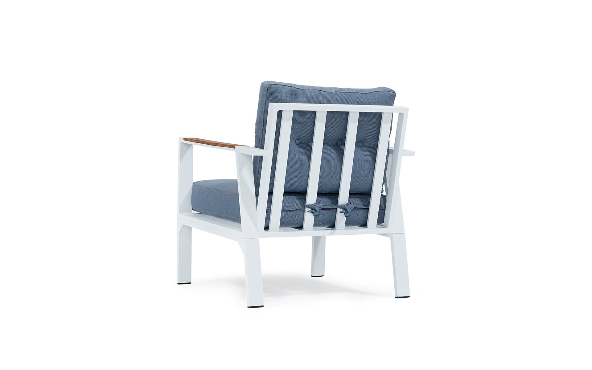 Icon Lounge Outdoor Chair