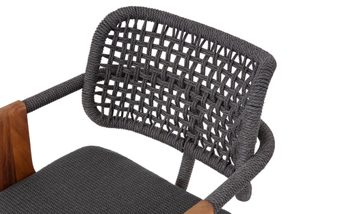 Liri Outdoor Chair