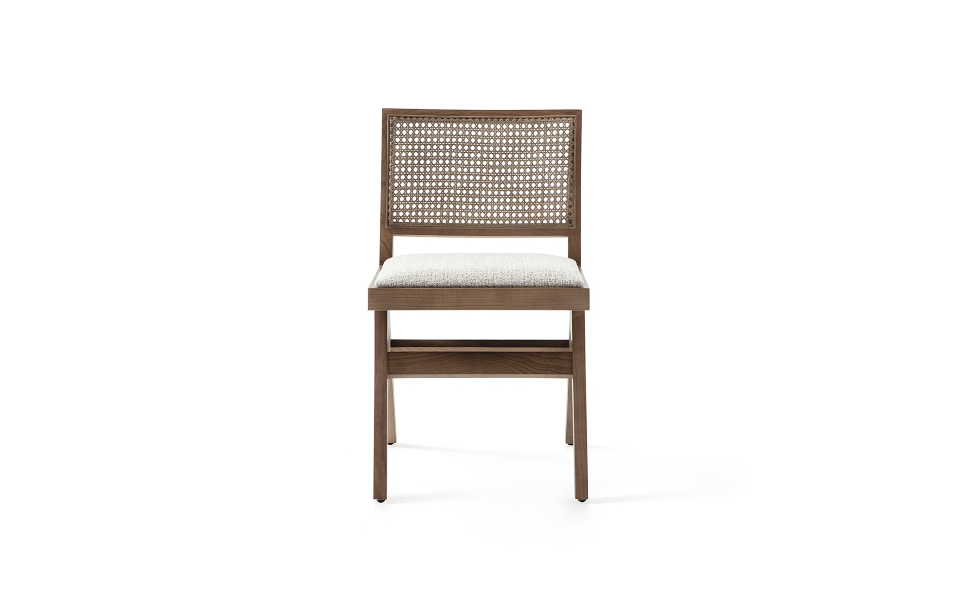 Moes Chair