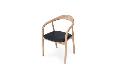 Wogo Chair